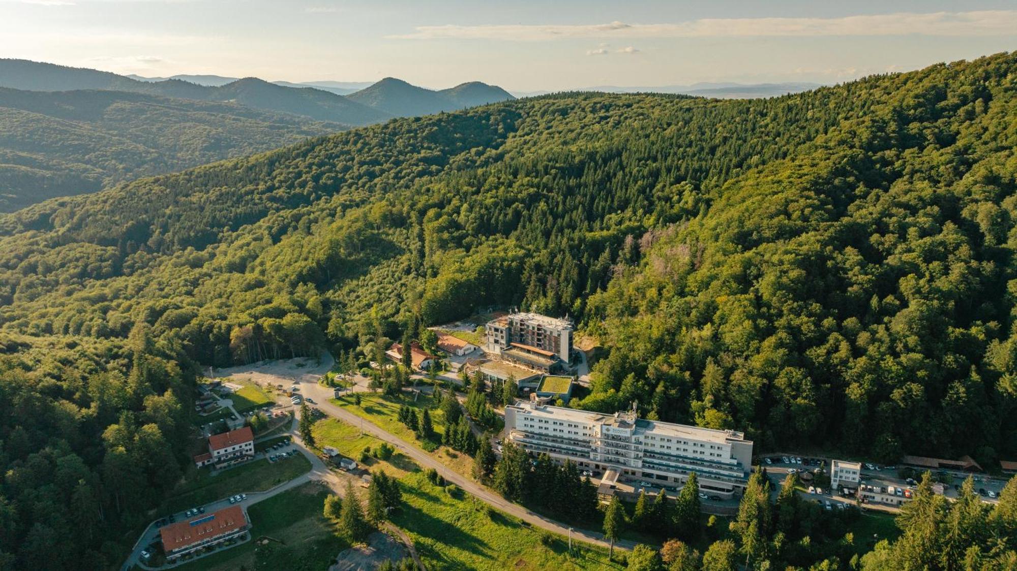 Balvanyos Resort - Peakture Hotel & Grand Hotel バルバニオス エクステリア 写真
