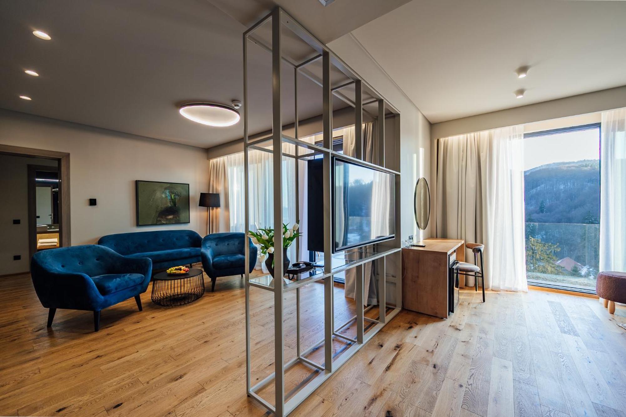 Balvanyos Resort - Peakture Hotel & Grand Hotel バルバニオス エクステリア 写真